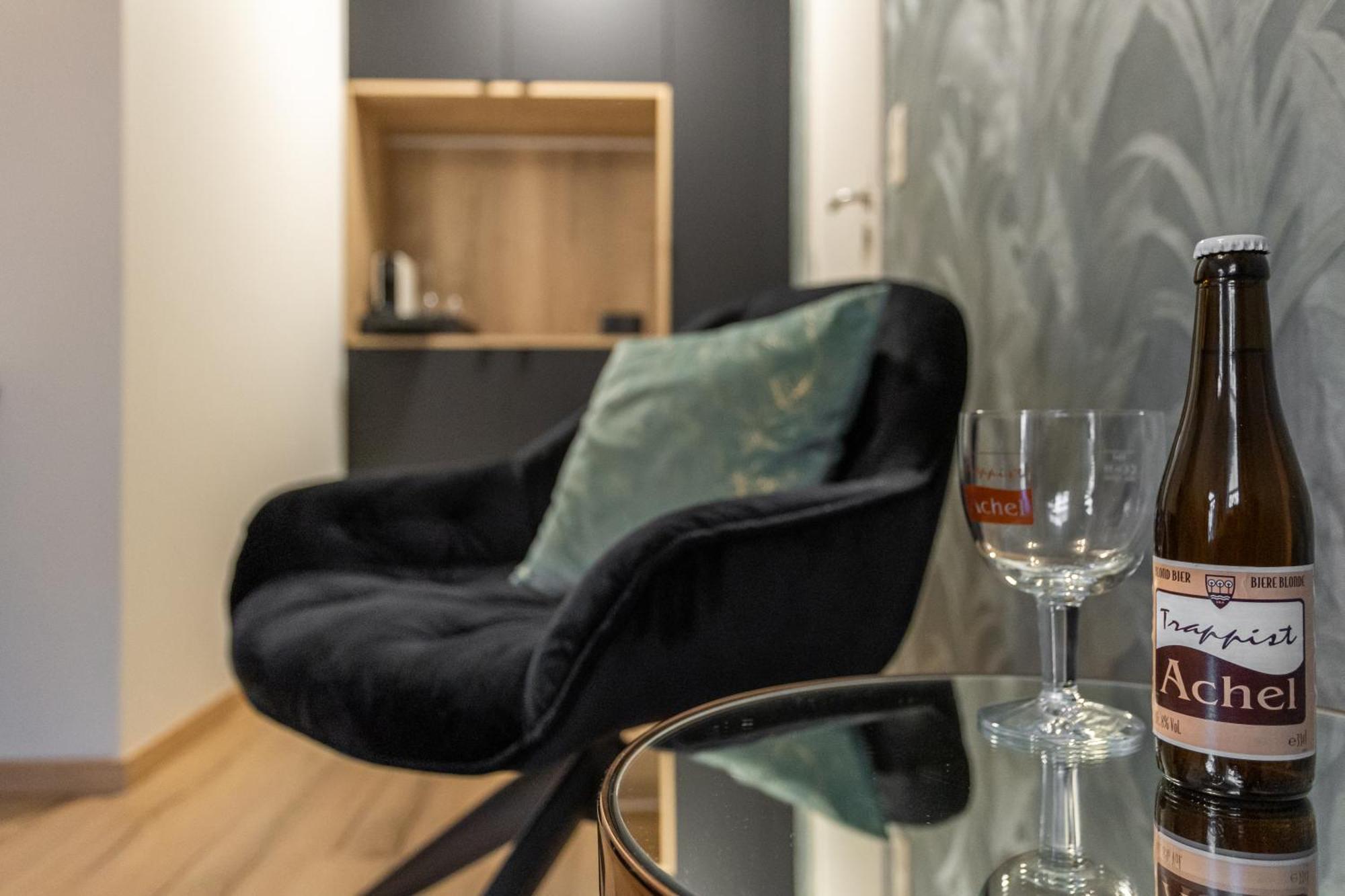B&B De Floreffe Pelt Экстерьер фото